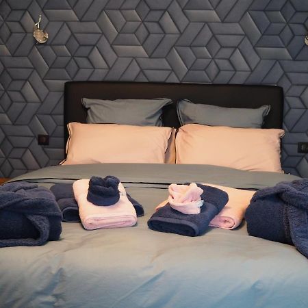Gite Le Renouveau Avec Jacuzzi Privatif Laveline Eksteriør bilde